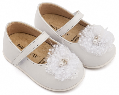 Γοβάκι με τούλι λευκό Γοβάκι με τούλι λευκό